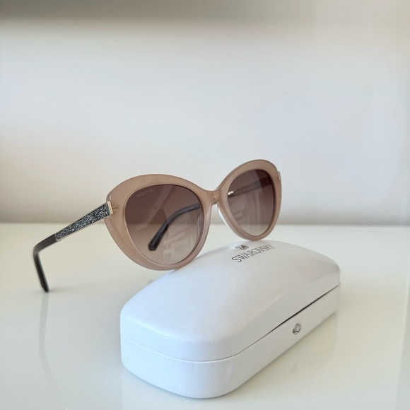 Swarovski Accessories - NEW!!! Swaroski Sunglasses SK327 45F Authentic